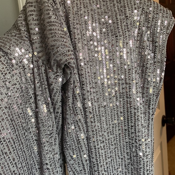 Silver sequin sparkly pants || size large - Picture 4 of 5